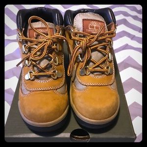 Boys Timberland Field Boots Sz 13